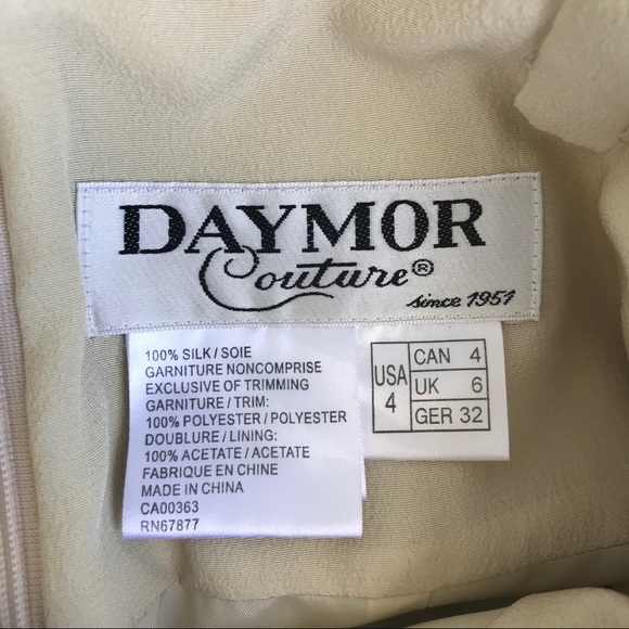 🆕 {Daymor Couture} 100% Silk Ruffle Designer Gown • Ivory • Size 4 • EUC! - Picture 6 of 10